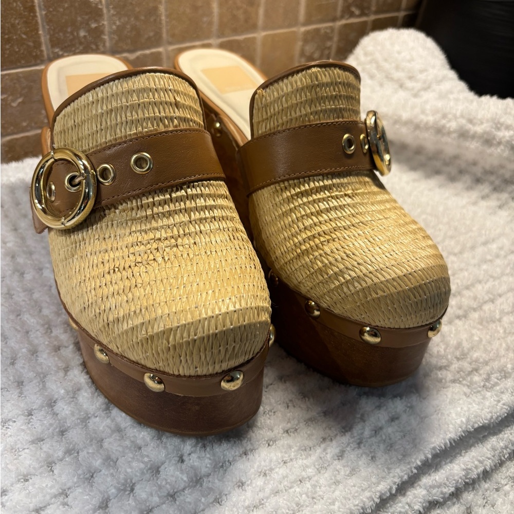 Dolce Vita Beige Woven Platform Clog Mules with Brown Trim - Picture 5 of 6
